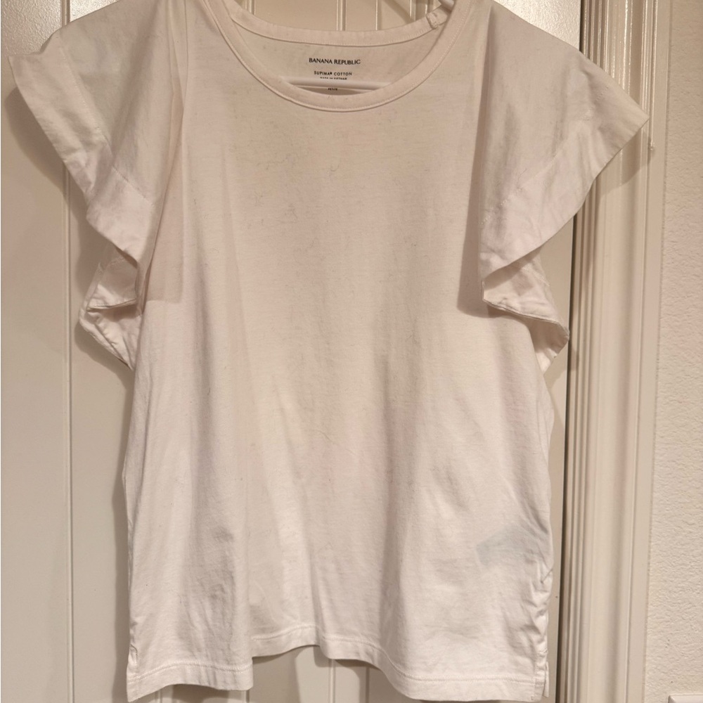 Banana Republic Supima cotton tee with flutter sleeves size XS petite
